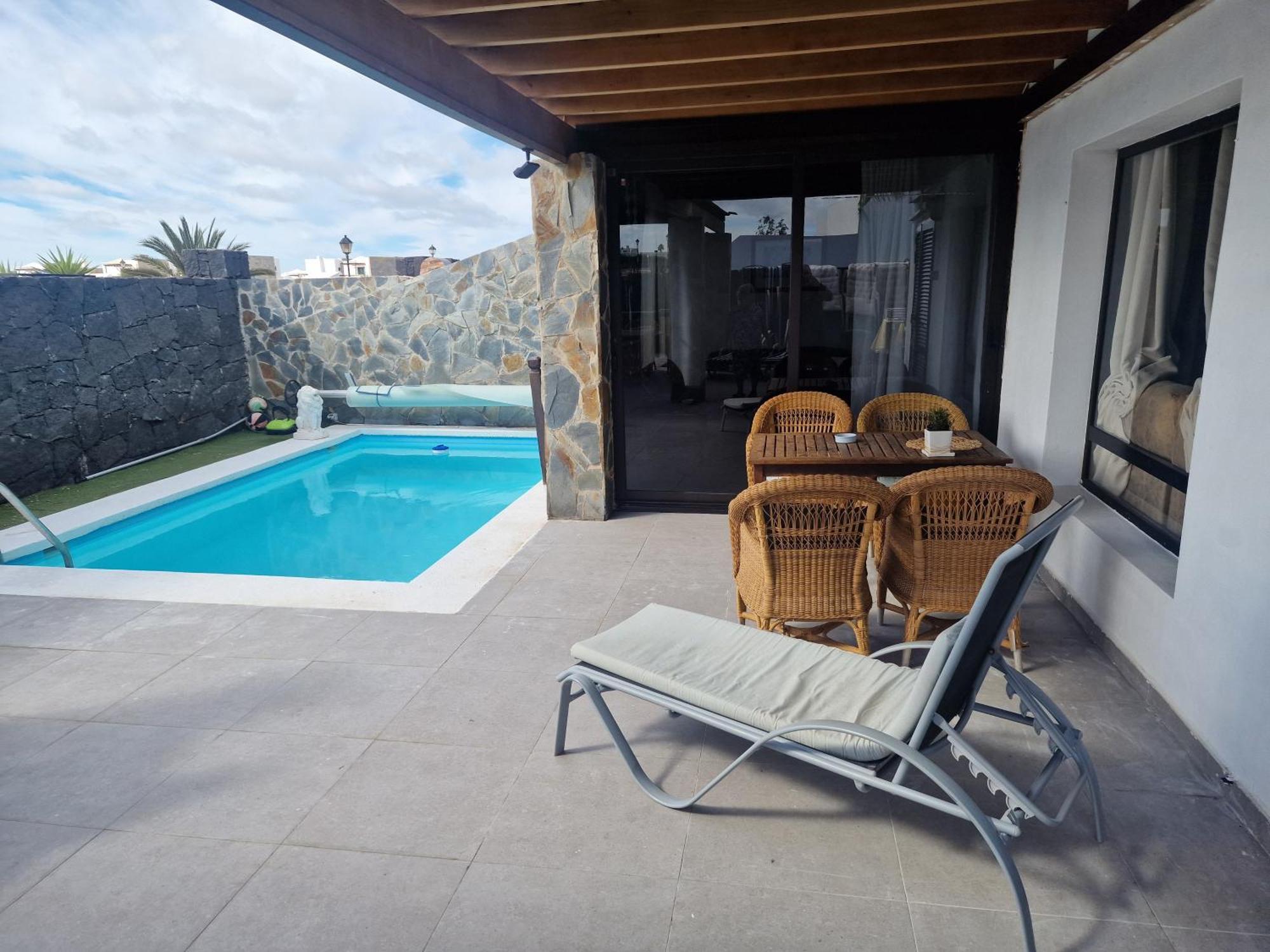 Villa Martha Casa Principal Anexa بلايا بلانكا المظهر الخارجي الصورة